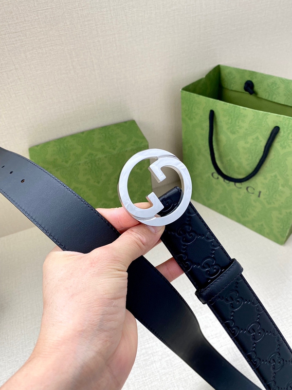 グッチベルト激安内部構造